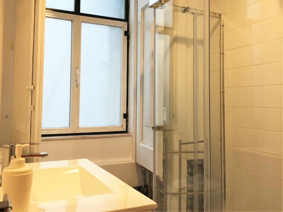 Apartamento Sj1d Heart Of Baixa With New A/c * Stylish