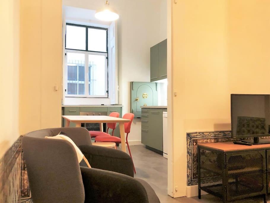 Sj1d Heart Of Baixa With New A/c * Stylish Apartamento