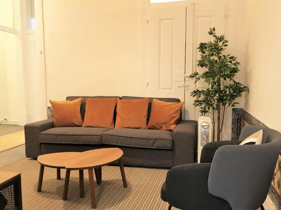 Apartment Sj1d Heart Of Baixa With New A/c * Stylish *